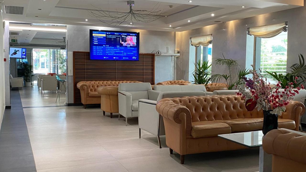 Club Hotel Річчоне Екстер'єр фото