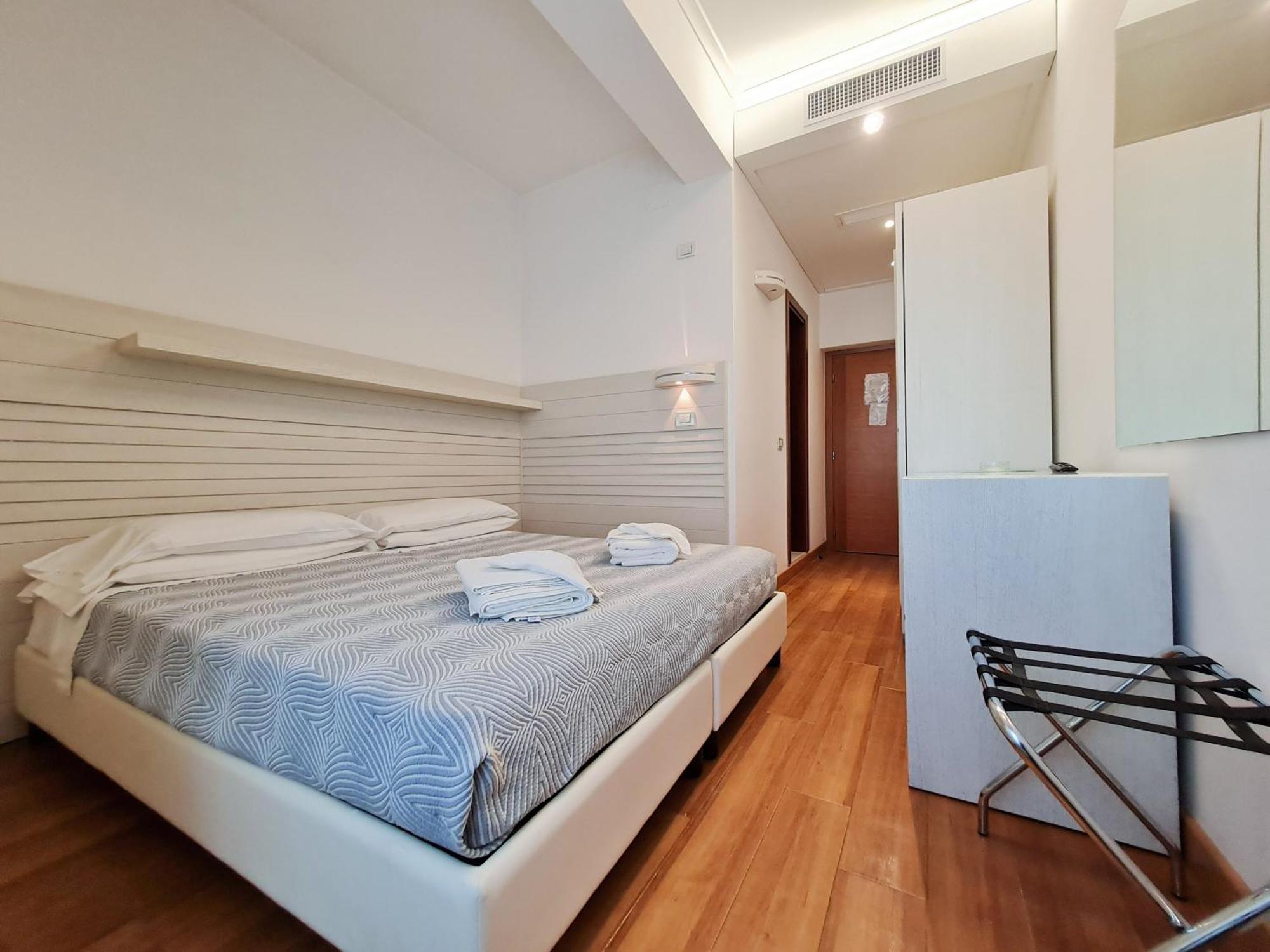 Club Hotel Річчоне Екстер'єр фото